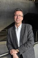 Thomas Ebbesen, médaille d'or 2019 du CNRS Thomas Ebbesen, médaille d'or 2019 du CNRS